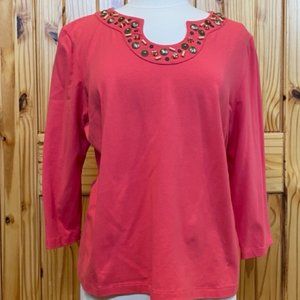 Lark Lane 3/4 sleeve pullover with fancy neckline. Sz XL.